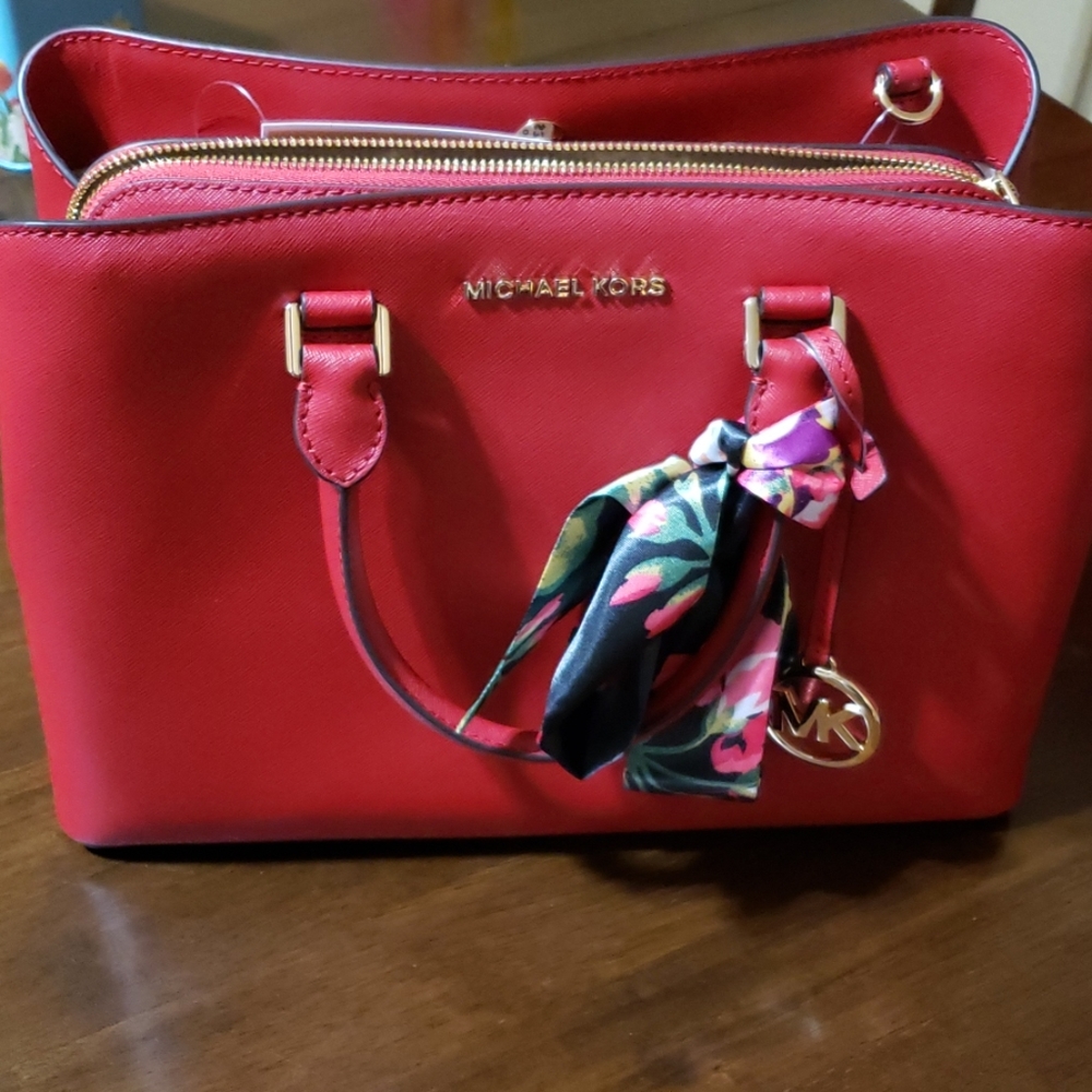 Michael Kors Large Savannah Satchel